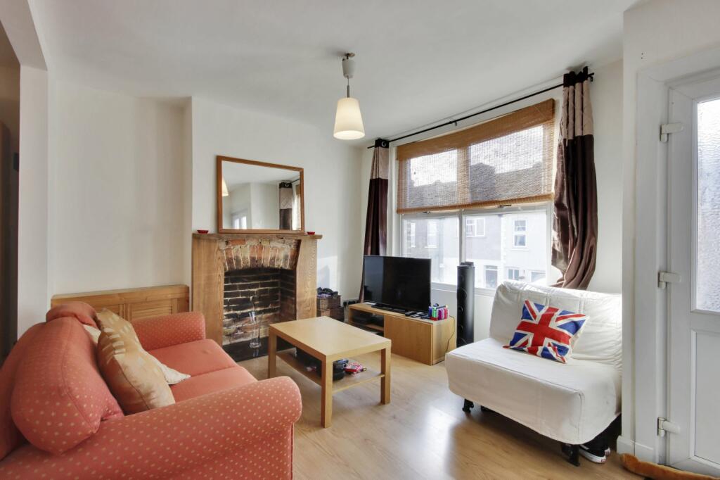 Additional property image - Mount Pleasant Road, Dartford, Kent, DA1