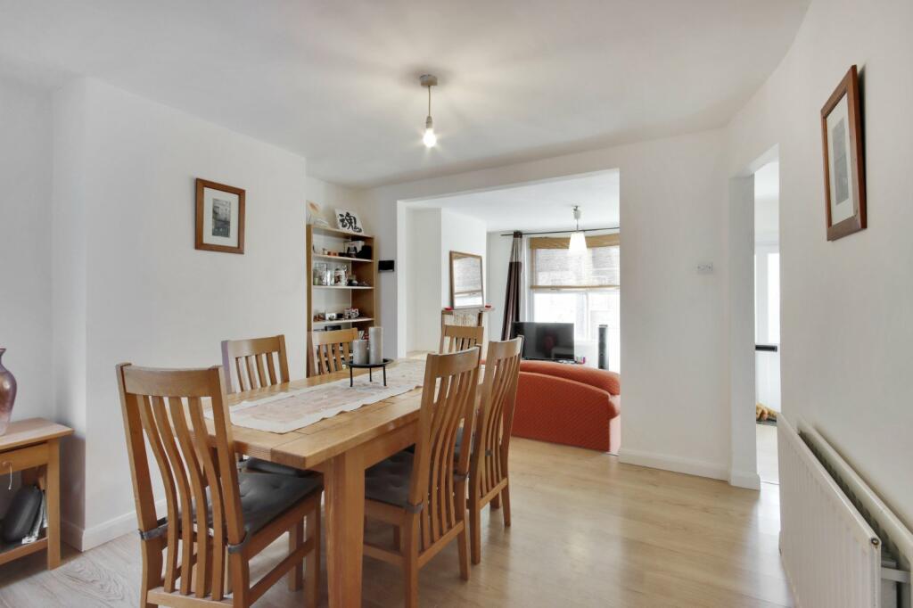 Additional property image - Mount Pleasant Road, Dartford, Kent, DA1