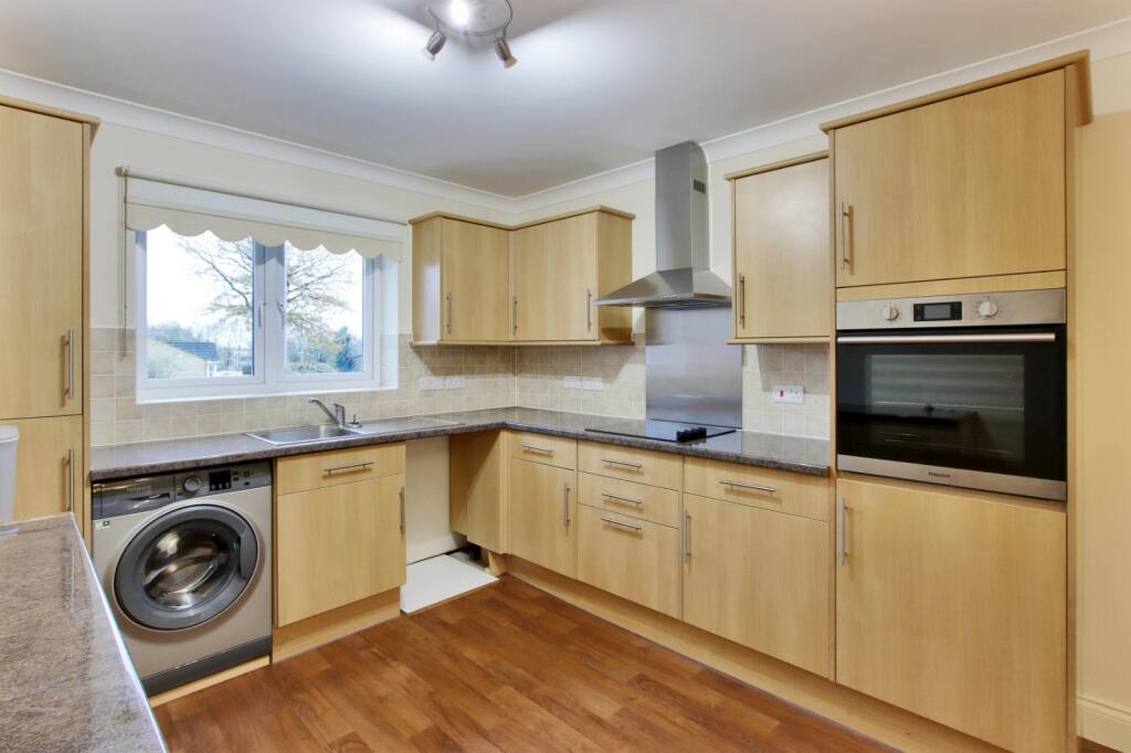 Additional property image - Brickfield Farm Close, Longfield, Kent, DA3