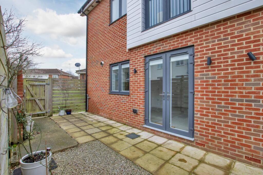 Additional property image - Bramblefield Close, Longfield, Kent, DA3