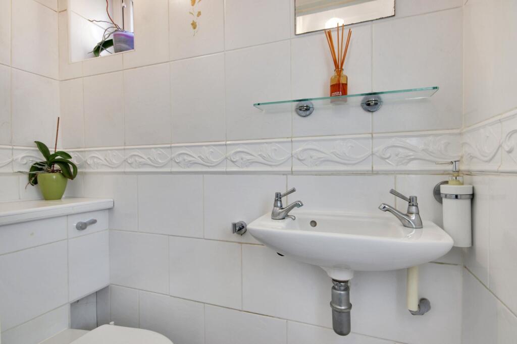 Additional property image - Istead Rise, Gravesend, Kent, DA13