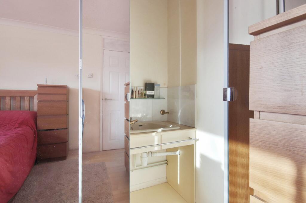 Additional property image - Istead Rise, Gravesend, Kent, DA13