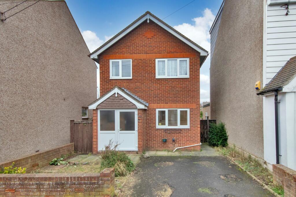 Main image of property: Essex Road, Longfield, Kent, DA3