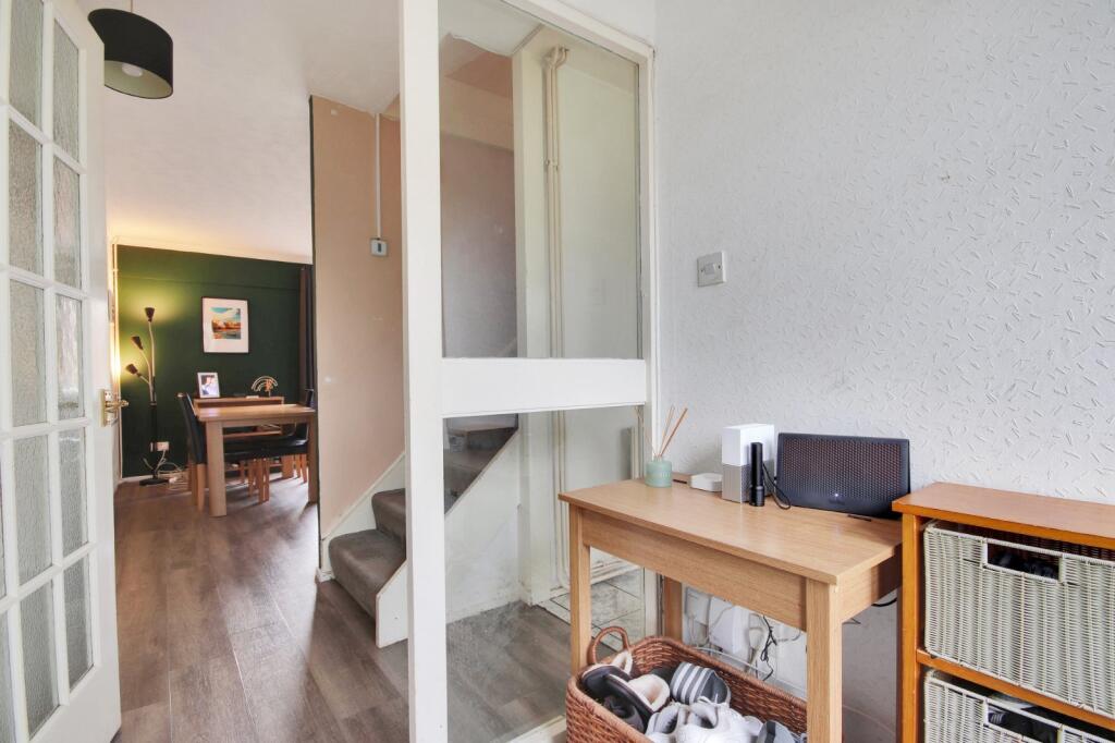 Additional property image - Punch Croft, New Ash Green, Longfield, Kent, DA3