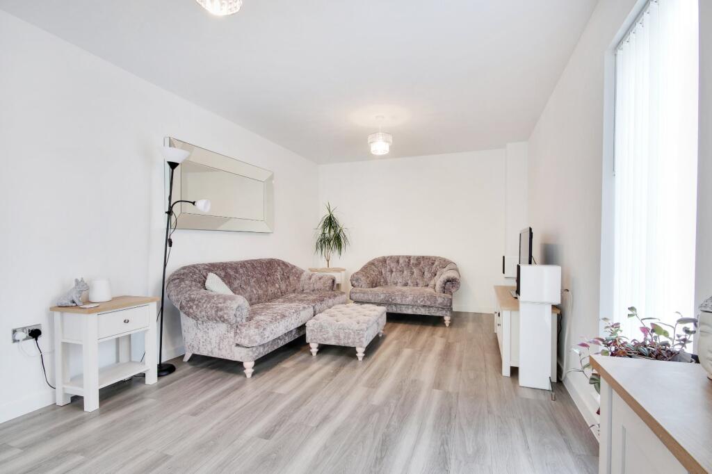 Additional property image - Portbridge Gardens, Alkerden, Ebbsfleet Valley, Swanscombe, DA10