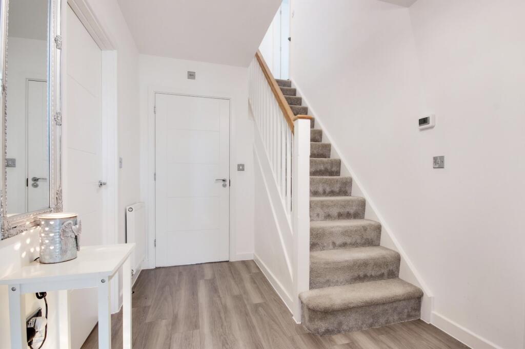 Additional property image - Portbridge Gardens, Alkerden, Ebbsfleet Valley, Swanscombe, DA10