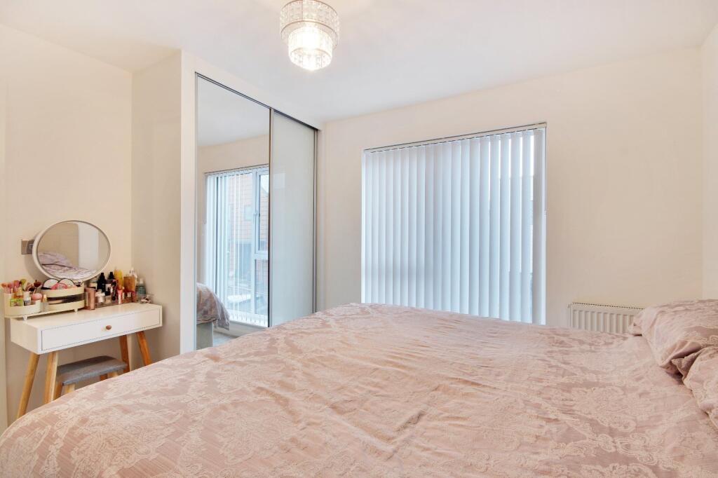 Additional property image - Portbridge Gardens, Alkerden, Ebbsfleet Valley, Swanscombe, DA10