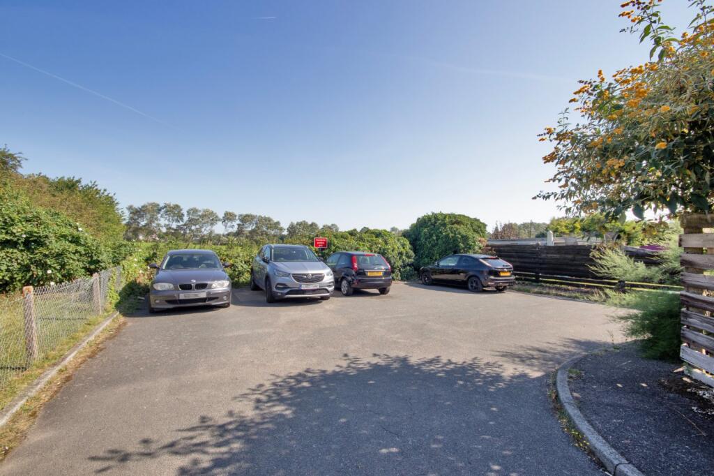 Additional property image - Red Street, Southfleet, Gravesend, Kent, DA13