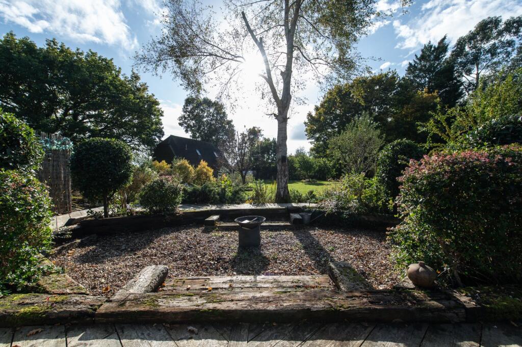 Additional property image - David Street, Meopham, Gravesend, Kent, DA13