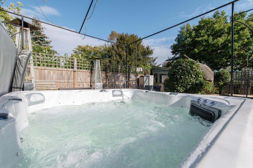 Additional property image - David Street, Meopham, Gravesend, Kent, DA13