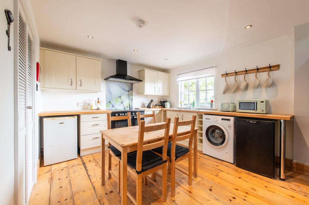 Additional property image - David Street, Meopham, Gravesend, Kent, DA13