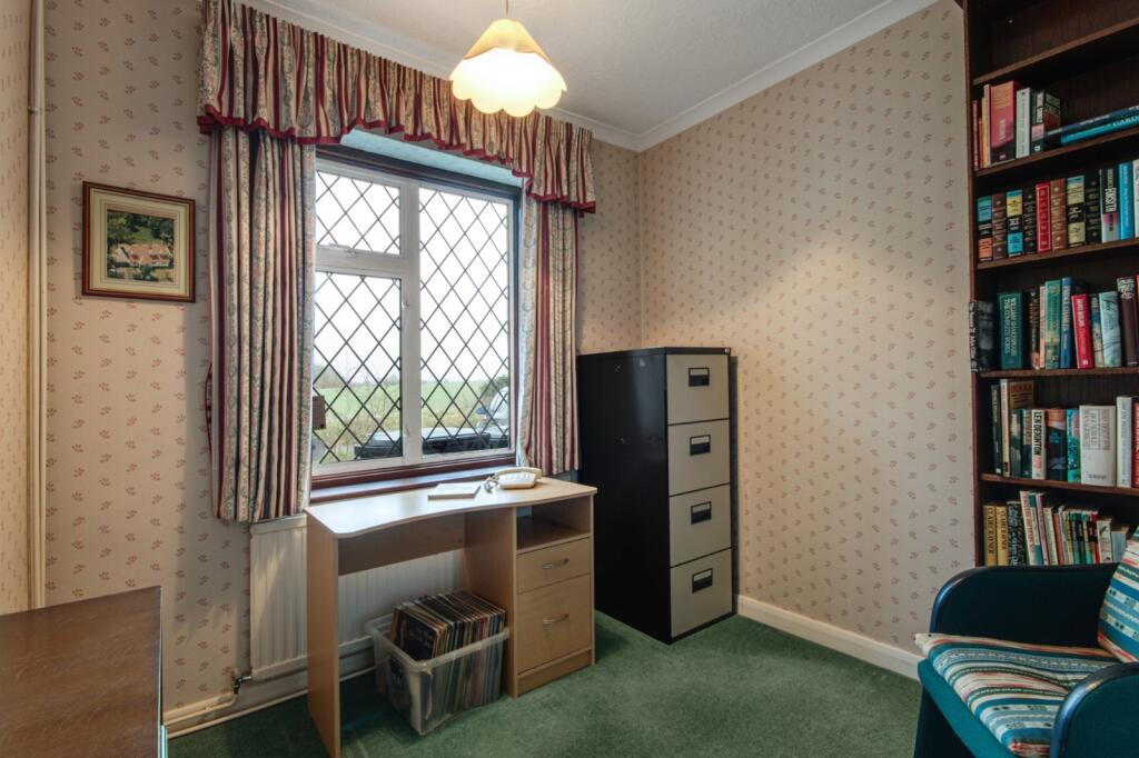 Additional property image - Norwood Lane, Meopham, Gravesend, Kent, DA13