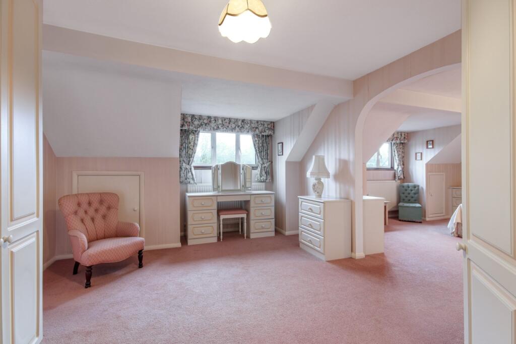 Additional property image - Norwood Lane, Meopham, Gravesend, Kent, DA13