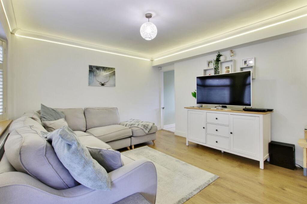 Additional property image - Bedale Walk, Dartford, Kent, DA2