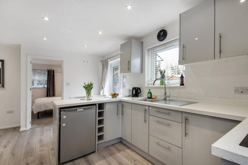 Additional property image - Riverview Road, Greenhithe, Kent, DA9