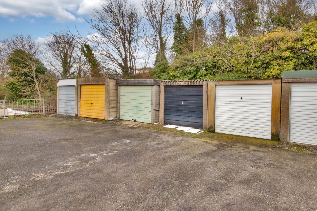 Additional property image - Riverview Road, Greenhithe, Kent, DA9