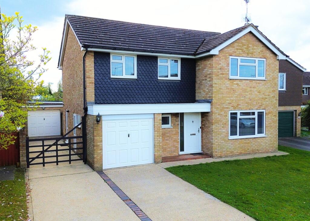 Main image of property: Billings Hill Shaw, Hartley, Longfield, Kent, DA3