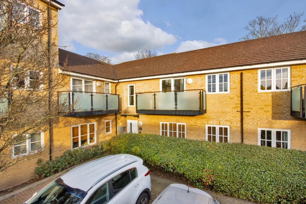 Main image of property: Talehangers Close, Bexleyheath, DA6