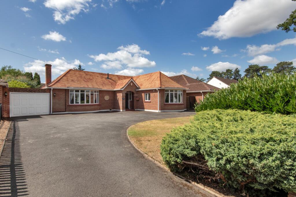 Main image of property: Fawkham Avenue, Longfield, Kent, DA3