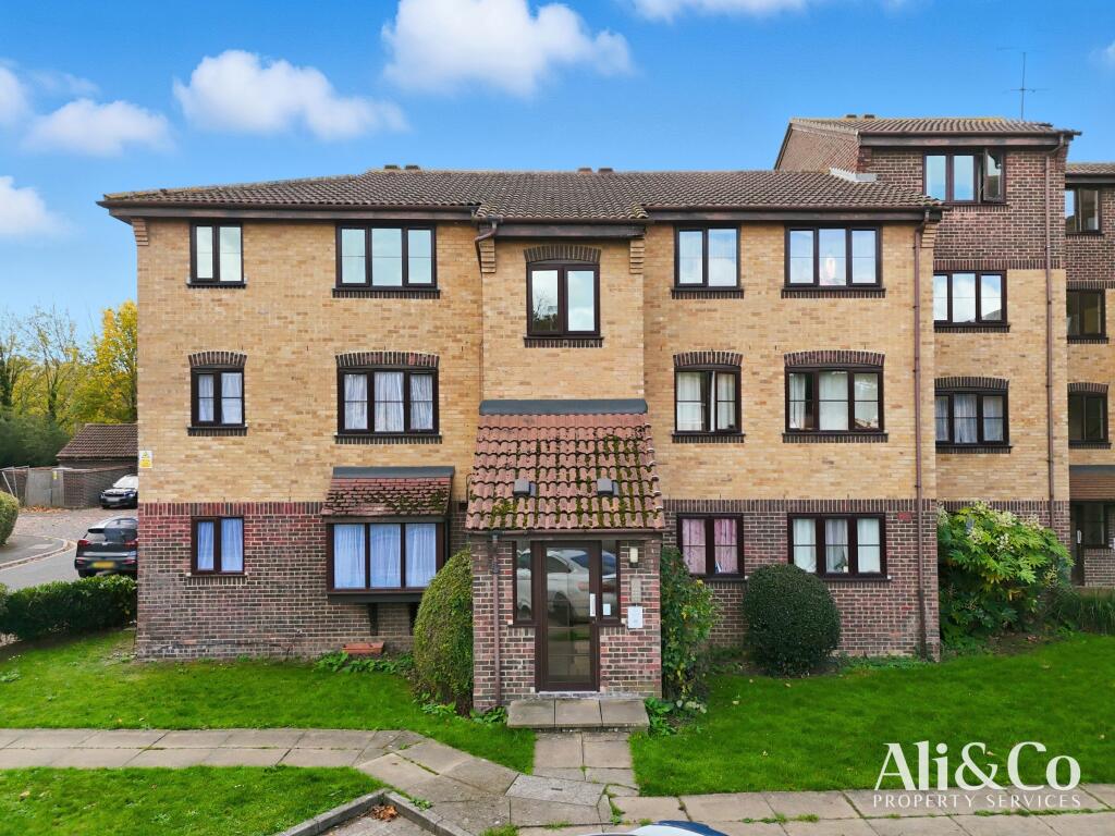 Main image of property: Conway Gardens, Grays