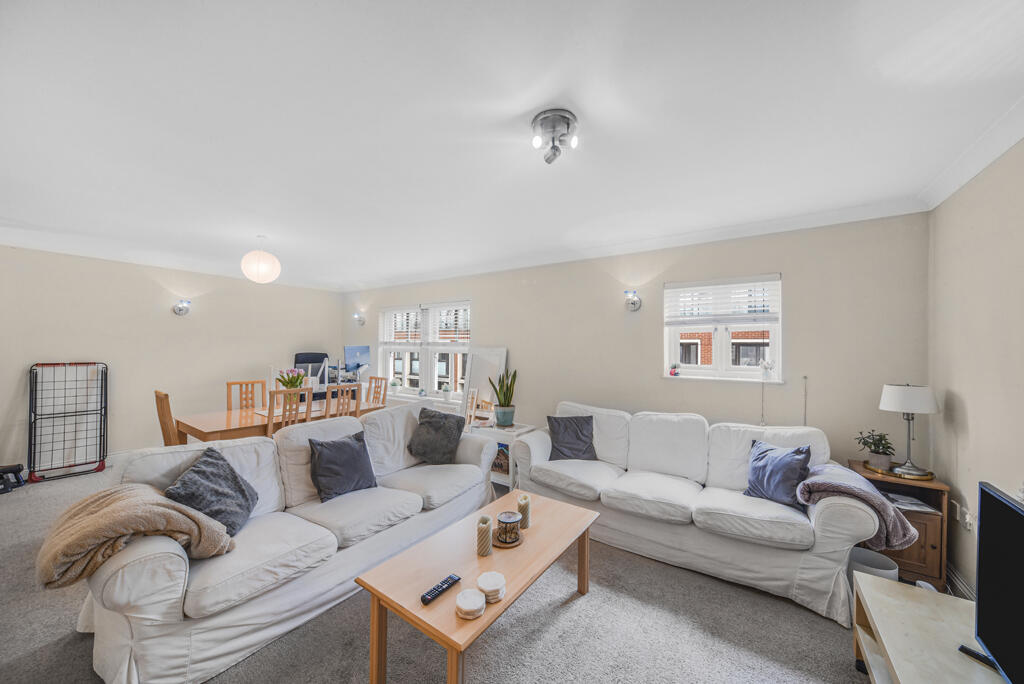 Main image of property: Parsons Green Lane, Fulham, SW6