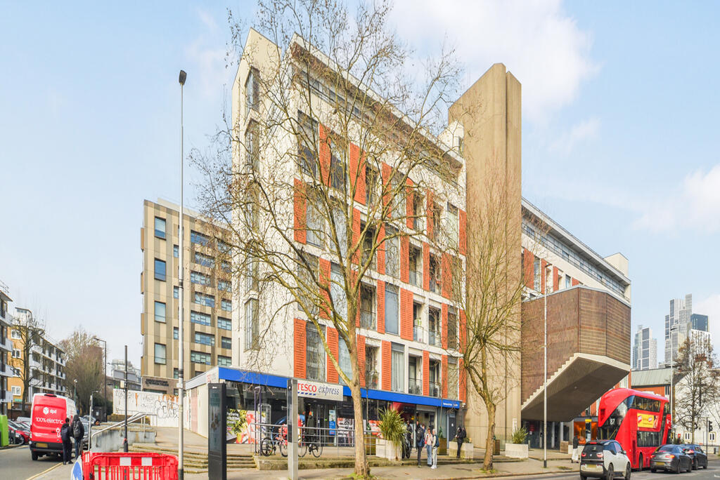 Main image of property: Cornell Square, Nine Elms, SW8