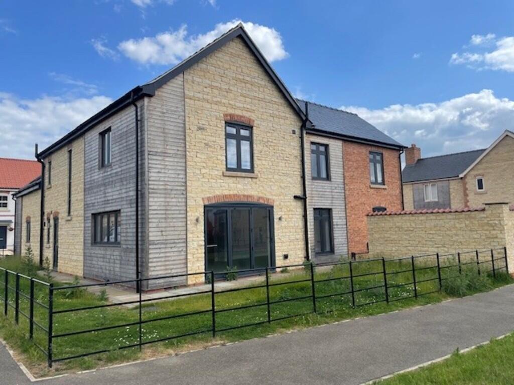 Main image of property: 617 Court, High Street