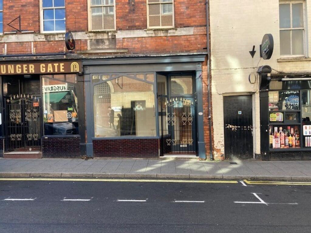 Main image of property: 6 Clasketgate