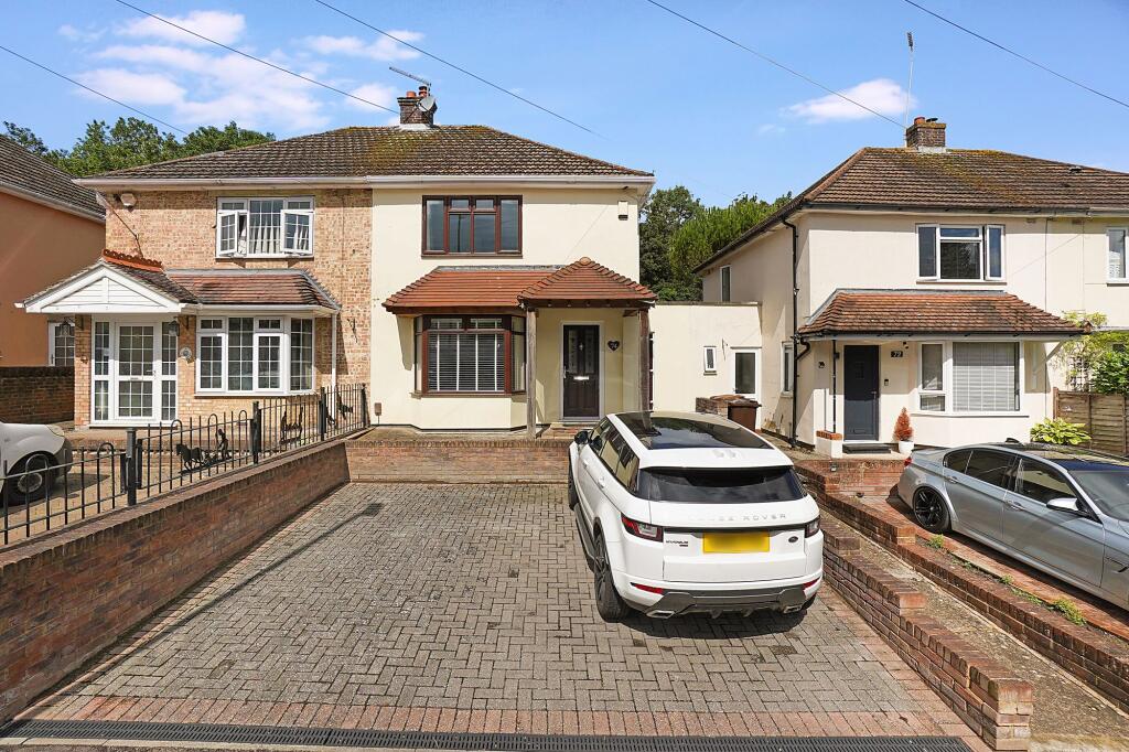 Main image of property: The Tideway, Rochester, ME1