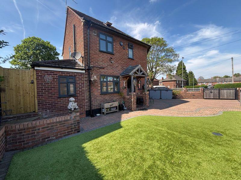 Main image of property: Pengham Walk, Manchester