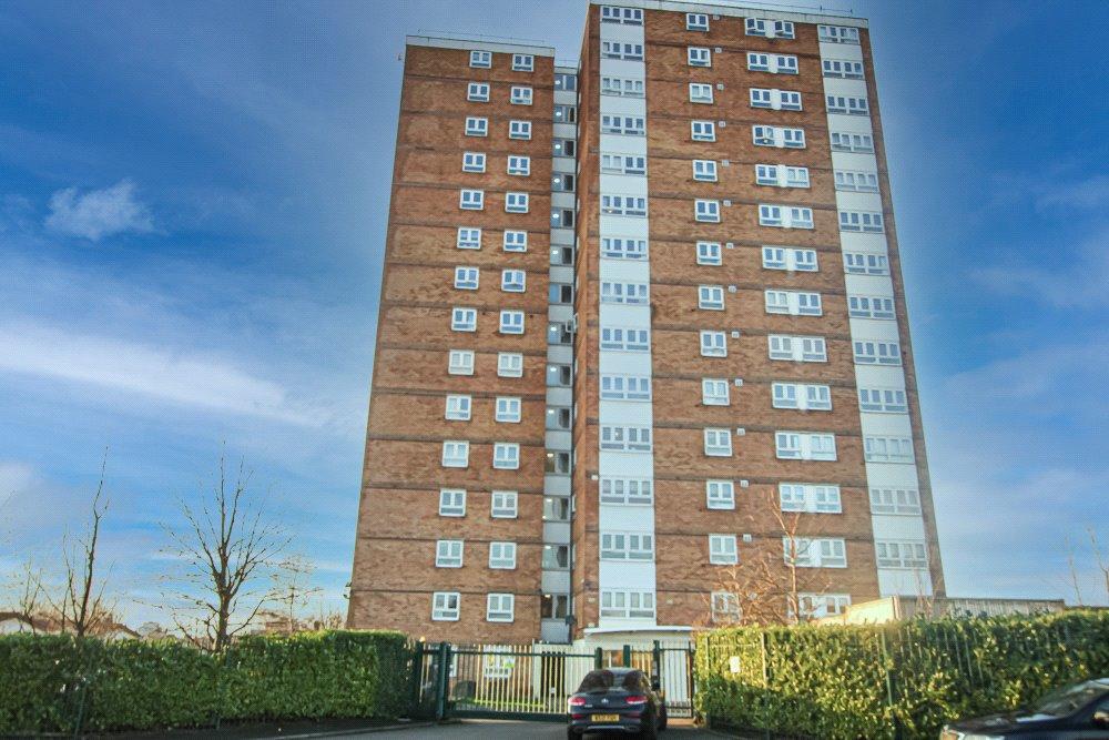 2 Bedroom Apartment For Sale In City View Highclere Avenue Manchester M7