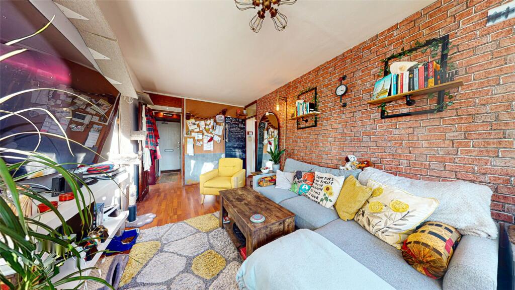 Main image of property: Lamport Court, Manchester, M1