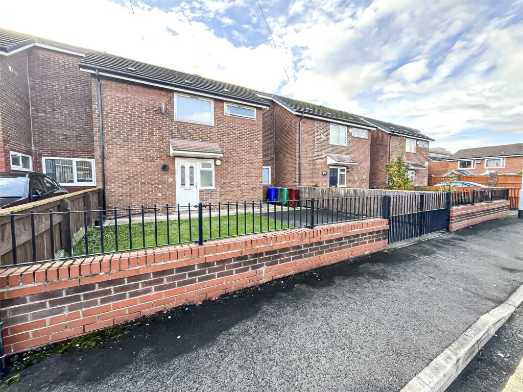 Main image of property: Pedley Close, Manchester, M13
