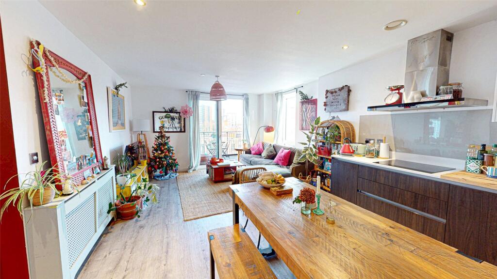 Main image of property: 11 Lockside Lane, Middlewood Locks, Salford, M5