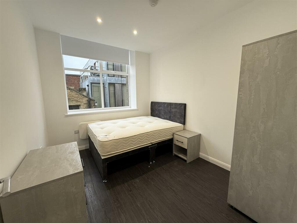 Additional property image - Spectrum House, East Parade, Bradford