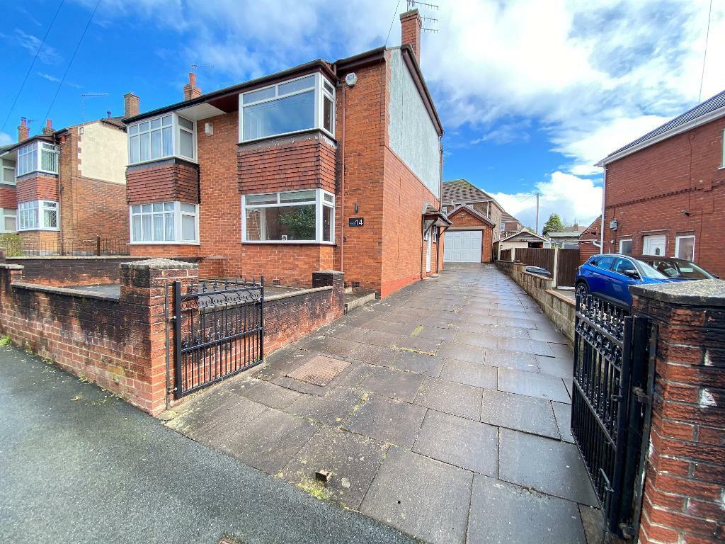 2 bedroom semidetached house for sale in Granville Avenue, Sneyd Green