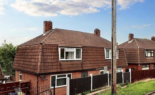 Main image of property: Bath Road, Newcastle, Newcastle Under Lyme, ST5 6QX