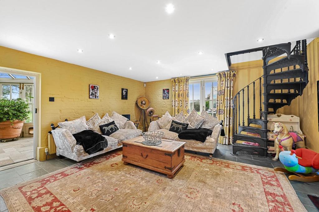 Additional property image - Frinton Road, Thorpe-Le-Soken