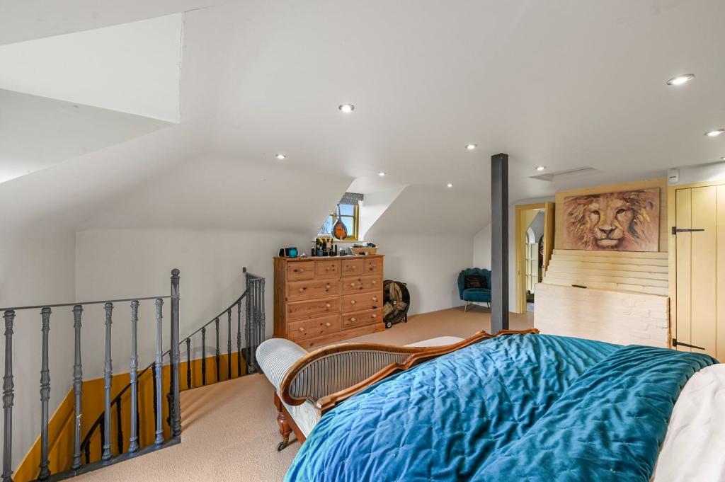Additional property image - Frinton Road, Thorpe-Le-Soken