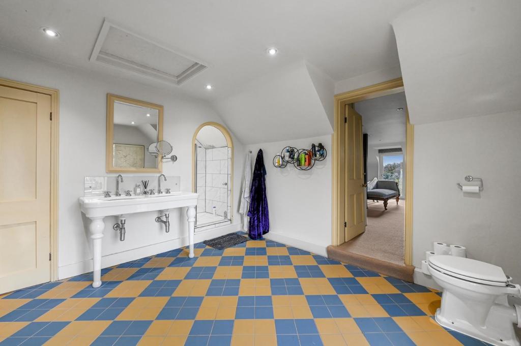 Additional property image - Frinton Road, Thorpe-Le-Soken