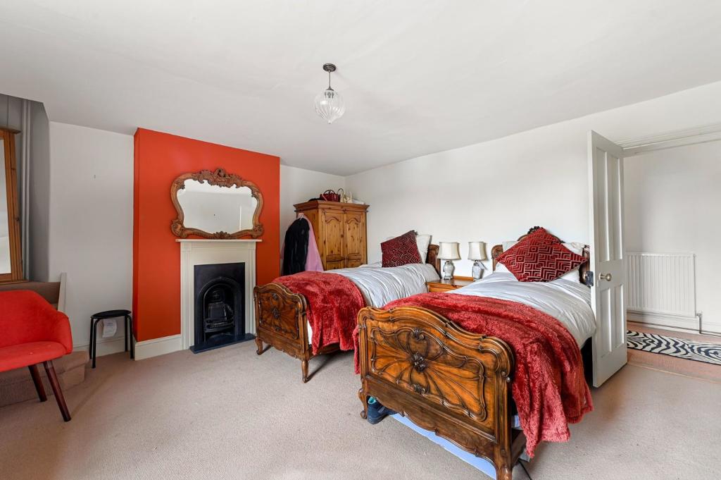 Additional property image - Frinton Road, Thorpe-Le-Soken