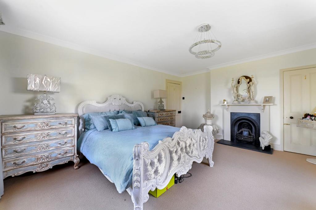 Additional property image - Frinton Road, Thorpe-Le-Soken