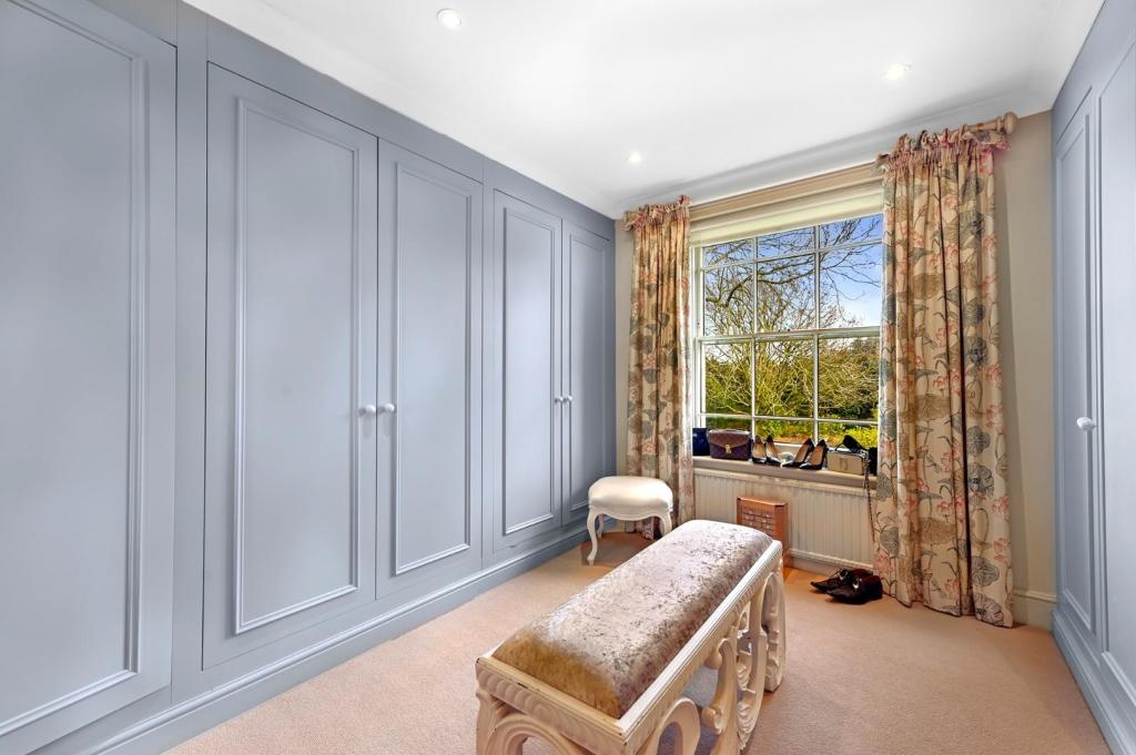 Additional property image - Frinton Road, Thorpe-Le-Soken