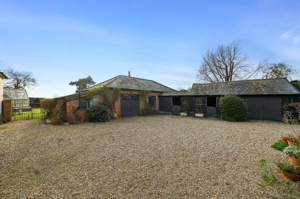 Additional property image - Frinton Road, Thorpe-Le-Soken