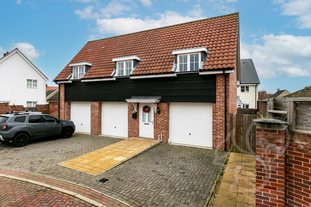 2 bedroom coach house for sale in Wilfreds Way, Brightlingsea, CO7