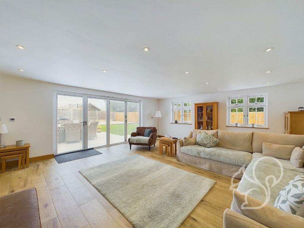 Additional property image - Brook Lane, Great Baddow