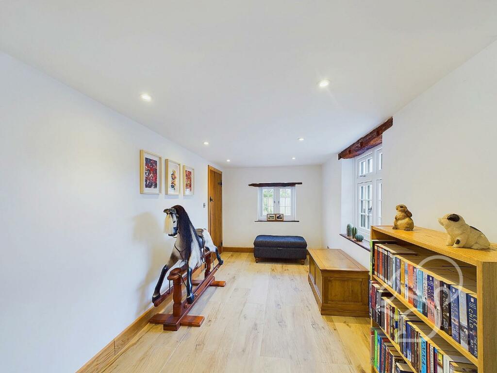 Additional property image - Brook Lane, Great Baddow