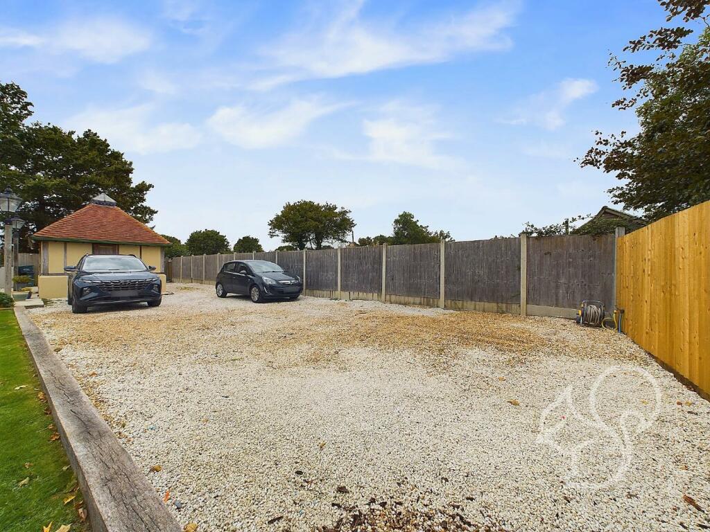 Additional property image - Brook Lane, Great Baddow