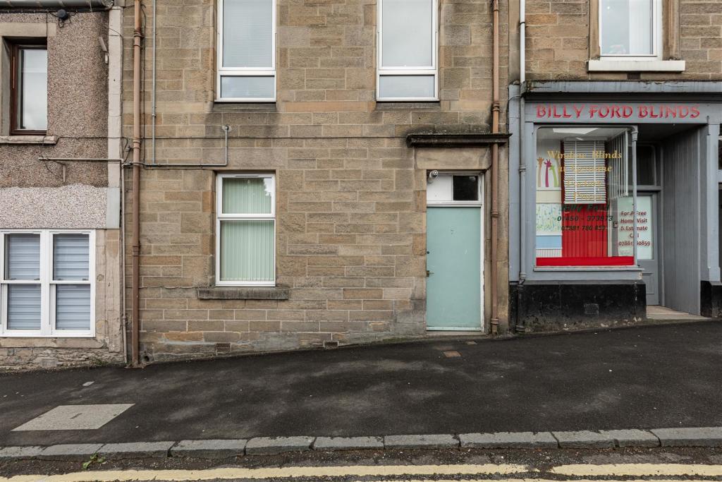 3 bedroom flat for sale in 7C Loan, Hawick, TD9