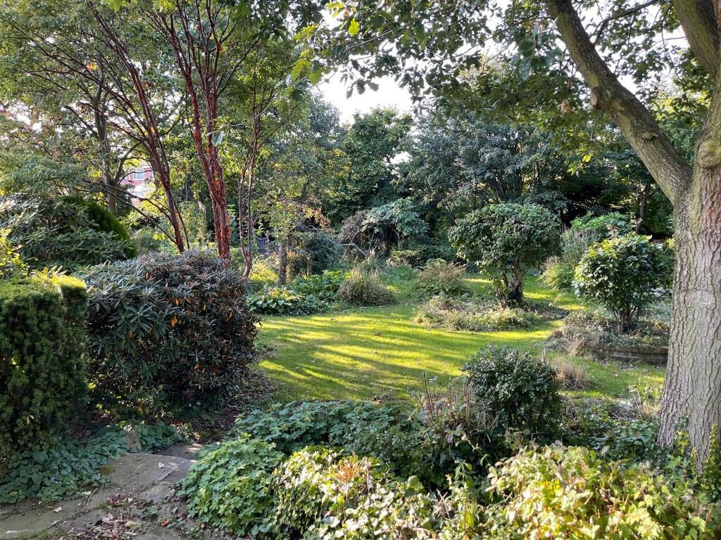 Main image of property: Top Orchard, Ryhill, WF4